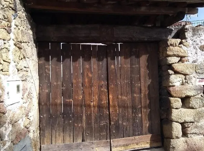 La Plazuela Del Tietar, Diseno Y Descanso En Gredos Sur